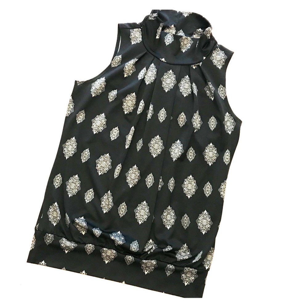 Nice turtle neck tank blouse